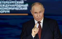 Ông Putin khẳng định kinh tế Nga tăng trưởng vững vàng