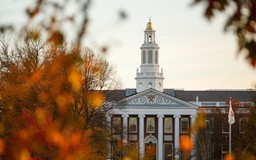 Nhà Trắng và Đại học Harvard sắp đạt thỏa thuận