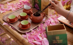 Trà sen mang hồn Việt gửi yêu thương ra thế giới
