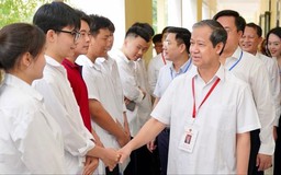 Bộ trưởng GD&ĐT kiểm tra kỳ thi tốt nghiệp THPT 2025