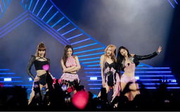 Vé world tour của BlackPink bị bán lại hàng loạt