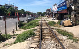 Vẫn khó dẹp lối đi tự mở ngang đường sắt