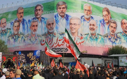 Iran đưa tang các tướng lĩnh và nhà khoa học hạt nhân