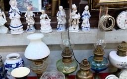 Chợ đồ xưa | Hà Nội đến để yêu | 11/07/2025