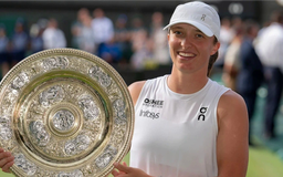 Iga Swiatek lần đầu vô địch Wimbledon
