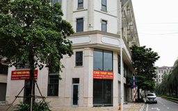 Nhiều shophouse bỏ trống do không có khách thuê