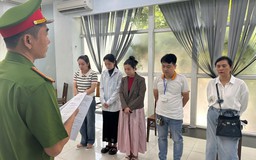Khởi tố vụ án bác sĩ 'rởm' moi tiền bệnh nhân