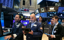 Nasdaq lập đỉnh mới phiên thứ 5 trong 6 phiên gần nhất