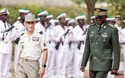 Pháp chấm dứt hiện diện quân sự ở Senegal sau 200 năm