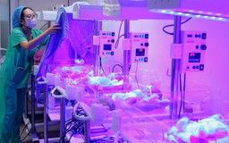 Đột phá công nghệ y học bào thai, chăm sóc sơ sinh