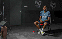 Arsenal vô tình để lộ tân binh thứ 5