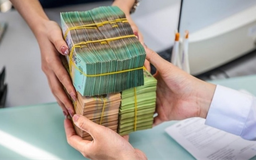 Đề xuất nộp thuế ngay khi nhận cổ tức bằng chứng khoán