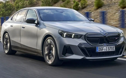 BMW gọi sửa chữa ô tô điện do lỗi phần mềm