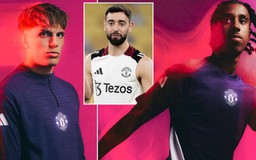 Man United chịu cú sốc tài chính