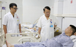 Bộ Y tế chỉ đạo khẩn cấp cứu nạn nhân vụ lật tàu du lịch