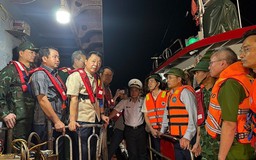 Thủ tướng yêu cầu chăm lo cho nạn nhân và gia đình vụ lật tàu