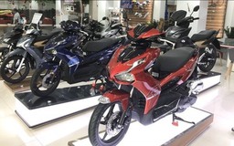 Giá xe máy xăng giảm mạnh