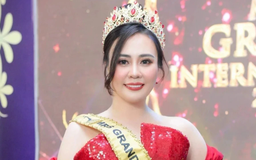 Hoa hậu đầu tiên giữ vương miện hai nhiệm kỳ
