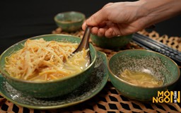 Canh măng mực Bát Tràng