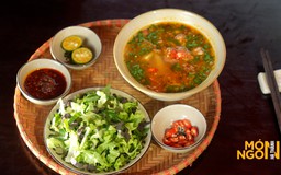 Bánh đúc riêu cua