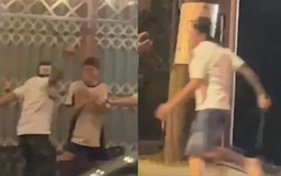 Bắt khẩn cấp nghi phạm cầm hung khí hành hung người