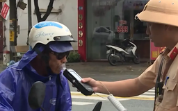 Lập chốt liên ngành kiểm soát vi phạm trên tỉnh lộ 419