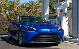 Toyota Mirai mở ra kỷ nguyên mới cho xe hydro