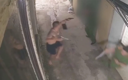 Người đàn ông nổ súng khi công an kiểm tra hành chính
