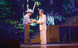 Sự trở lại của 'Sân khấu truyền hình'