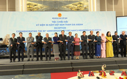 Tiệc chiêu đãi kỷ niệm 30 năm Việt Nam gia nhập ASEAN