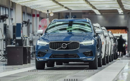 Volvo tạm dừng bán xe tại Mỹ vì thuế nhập khẩu