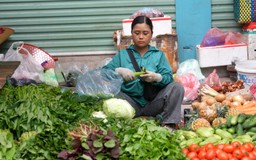 Chợ dân sinh trong phố
