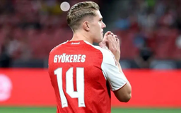 Arsenal hoàn thiện đội hình trước mùa giải