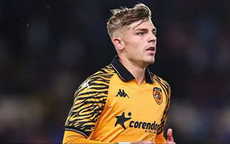 Cựu sao Manchester United lần đầu tiên ra sân sau 578 ngày