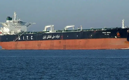 Mỹ tung gói trừng phạt quy mô lớn nhất với Iran