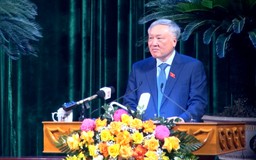 Phó Thủ tướng Thường trực Chính phủ Nguyễn Hoà Bình tiếp xúc cử tri