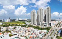 Vốn ngoại chảy mạnh vào bất động sản