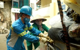 Người thu gom rác | Nhịp sống Hà Nội | 08/07/2025