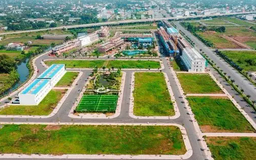 Nhà nước điều tiết và quyết định giá đất