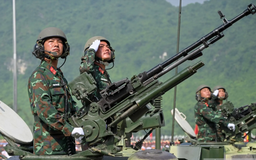 Những bộ quân phục diễu binh được tạo ra như thế nào?