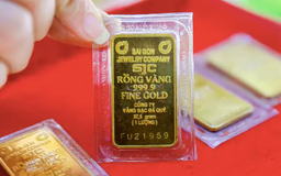 Giá vàng miếng lên gần 125 triệu đồng/lượng