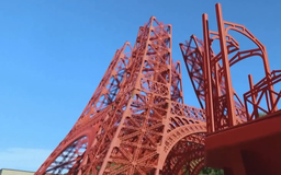Độc đáo mô hình tháp Eiffel tỷ lệ 1:10