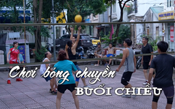 Chơi bóng chuyền buổi chiều | Nhịp sống Hà Nội | 15/08/2025