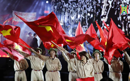 Hùng tráng và tự hào với concert 'Hà Nội - từ mùa thu lịch sử năm 1945'