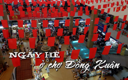 Ngày hè ở chợ Đồng Xuân | Nhịp sống Hà Nội | 17/08/2025