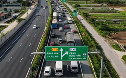 Xử lý nghiêm lái xe tải đi sai làn trên cao tốc