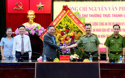 Công an Hà Nội: Lực lượng anh hùng, trung thành, tận tụy