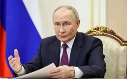 Ông Putin: Tên lửa Oreshnik được chuyển giao cho quân đội Nga