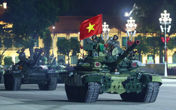 Xem diễu binh, diễu hành như thế nào?