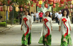 Di sản Hà Nội ‘khoác áo mới’ đón Quốc khánh